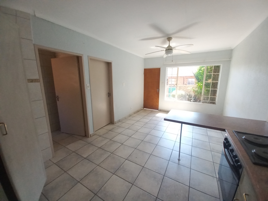 2 Bedroom Property for Sale in Safari Gardens North West
